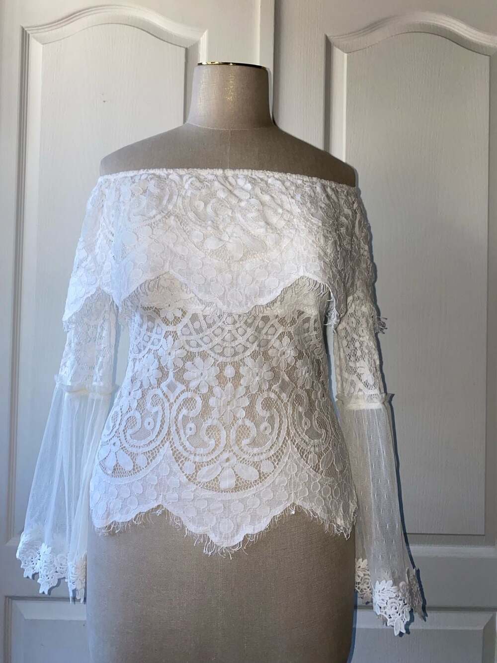 Two Sisters The Label White Lace Off-the-Shoulder Bell Sleeve Top
